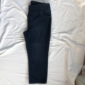 Lee Ladies Slimming Fit Jeans Capris Size 12